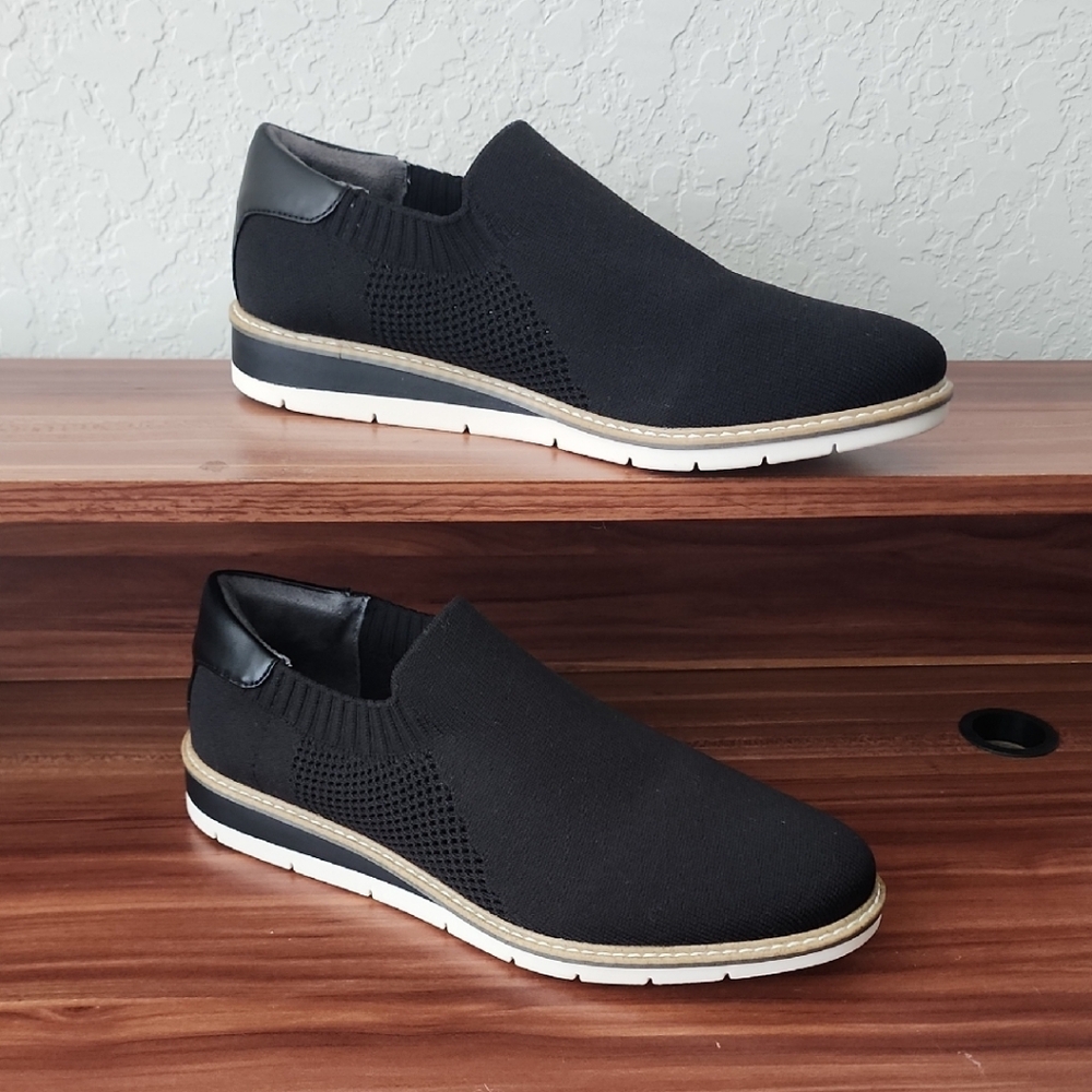 Me Too Black Flats with Sock-Like Collar and Breathable Upper